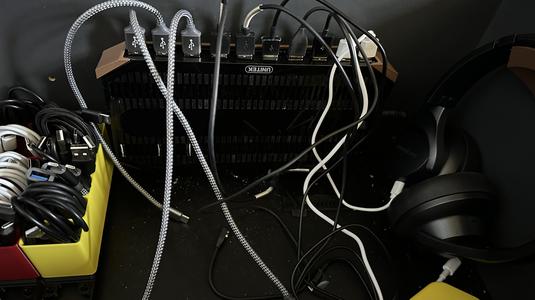 Unitek Charger Vertical Mount