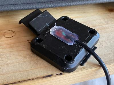 Garmin Zumo XT motorcycle charging mount