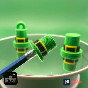 Knitted Hat Leprechaun Figurine / Pencil Topper / Keychain / 3MF Included