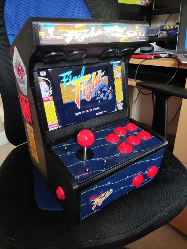 Bartop Arcade for Raspberry Pi with 10" screen