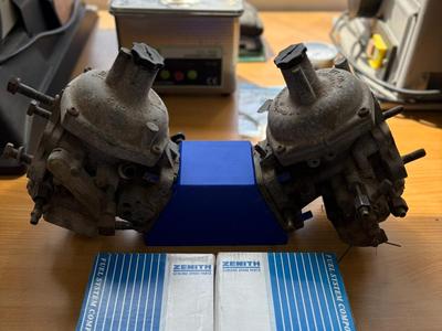 Rover V8 3.8 Inlet Manifold Carburetor Support 