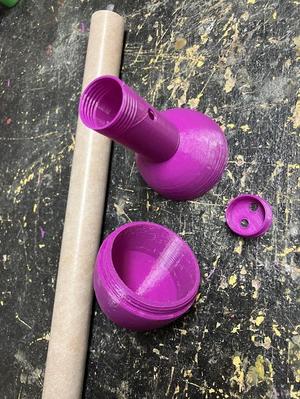 Egg carrier with altimeter bay for model rocket