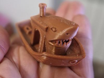 BENCHY SHARK FACE