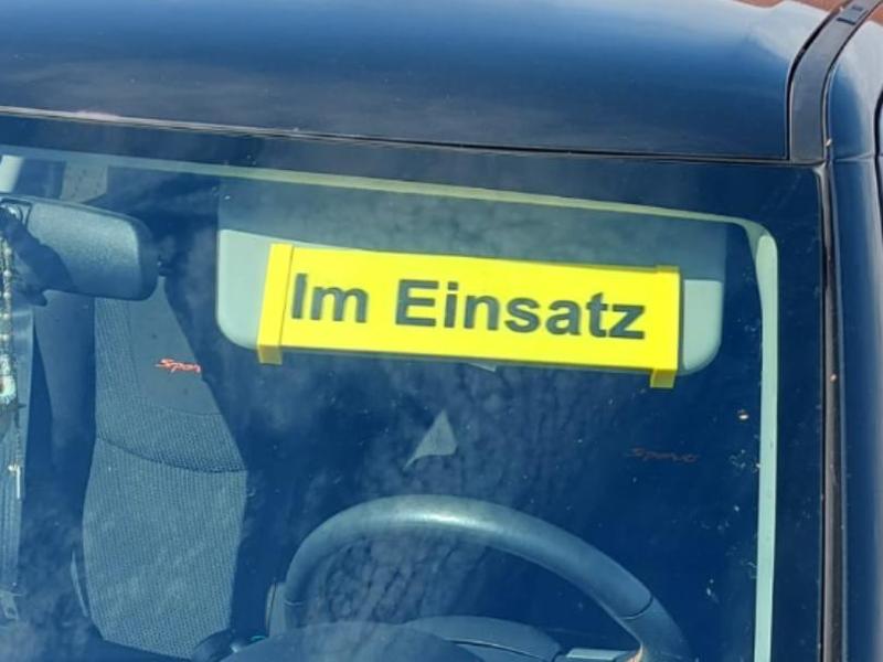 Sun Visor Deployment Shield