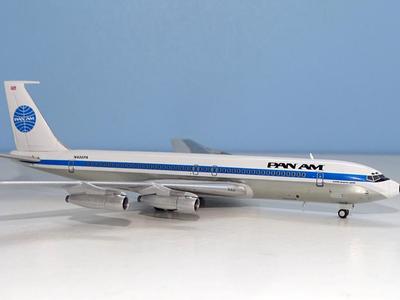 Boeing 707