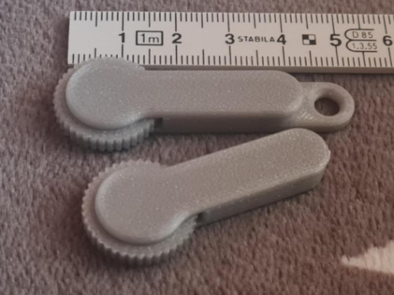 Mini Click Fidget Keychain