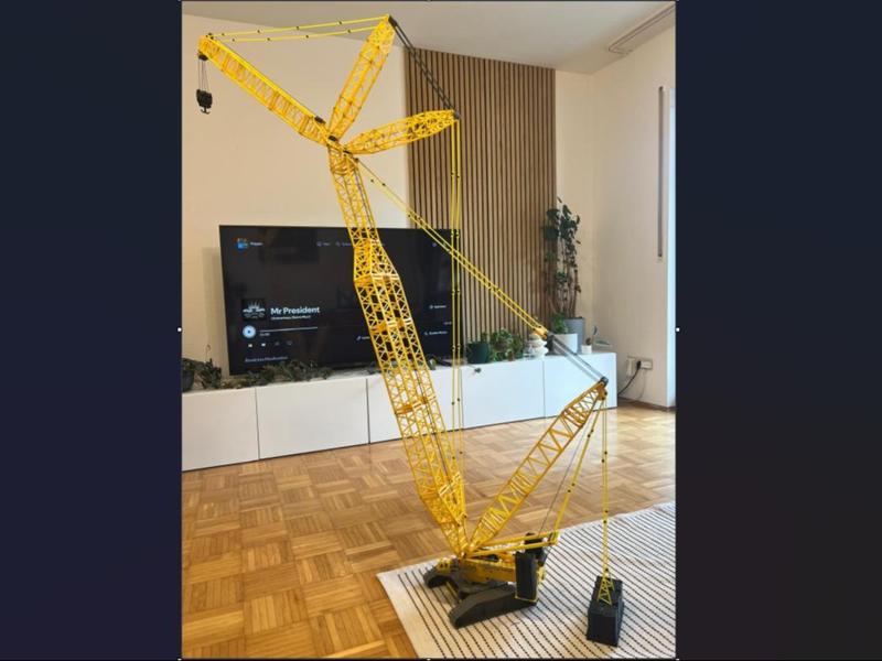 Liebherr LR 11000 Power Boom Crane, 1:50 Scale