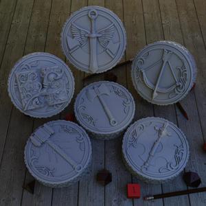 7 Adventurers Dice Holders