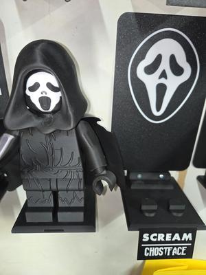 Scream - Ghostface Multicolor Nameplates and Backer