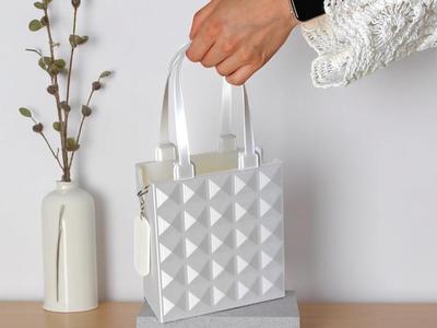 Diamond Handbag with Handle and Chain