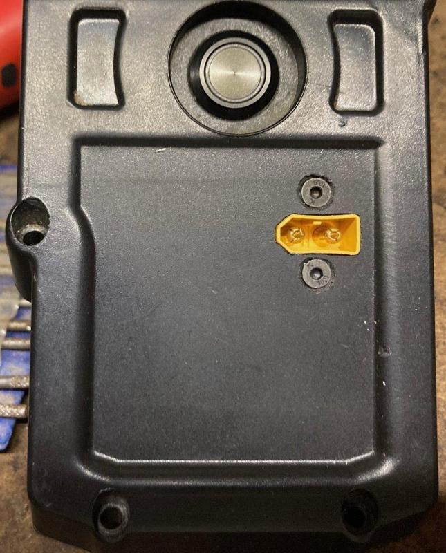 XT60 Male Panel Mount