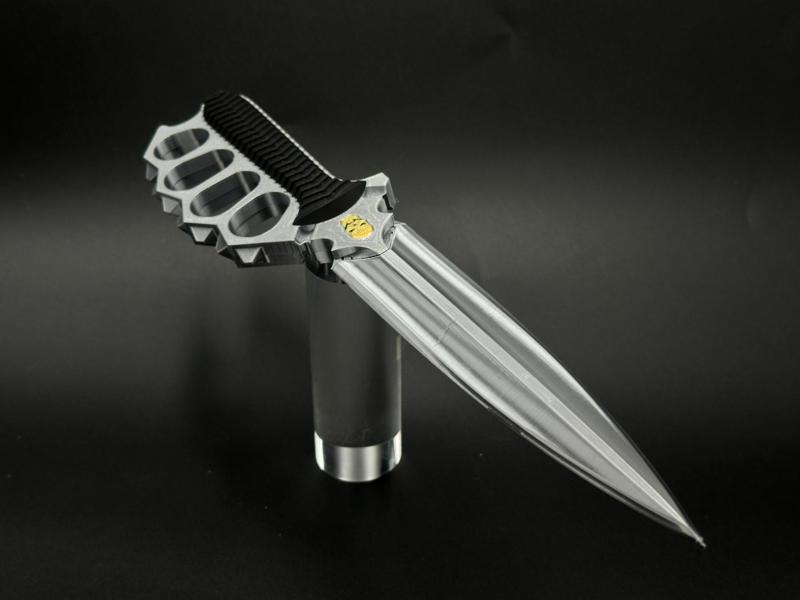 Modern Style Trench Knife