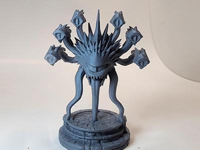 Adult Spined Flying Eye – Fantasy Miniature