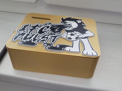 Money Box 175x145x80mm with Vomiting Lion Logo