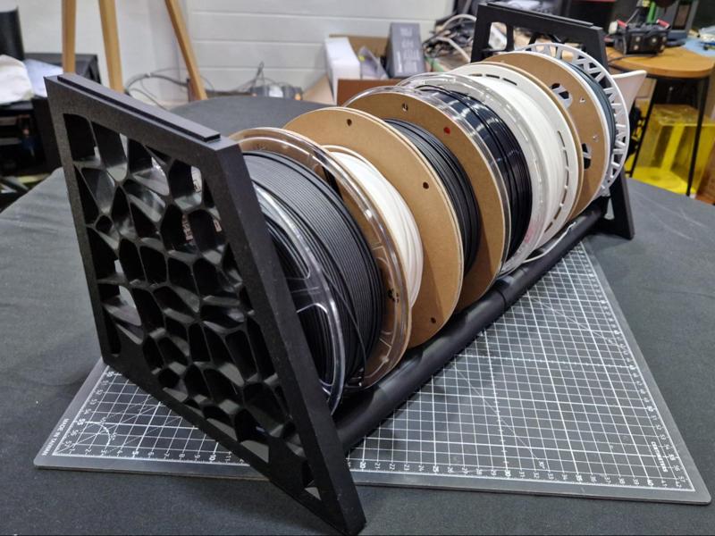 Supports 6 Stackable Spools