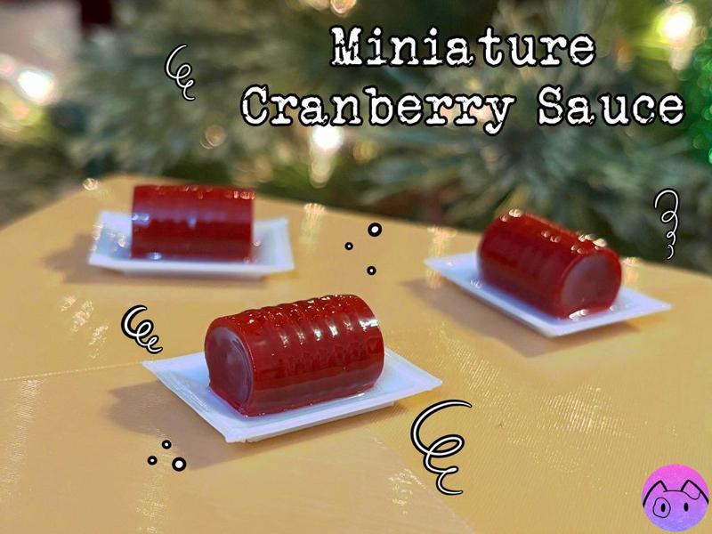 Miniature Cranberry Sauce