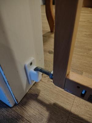 Babydan gate hinge