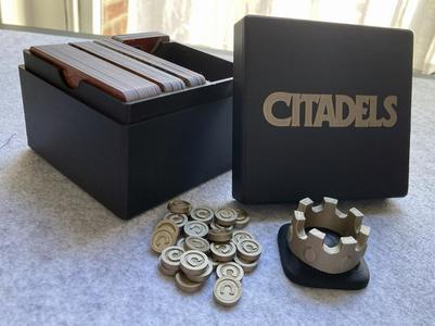 CITADELS Compact card storage with coins and crown