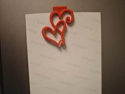 Magnetic Heart-Shaped Clip for Photos or Notes