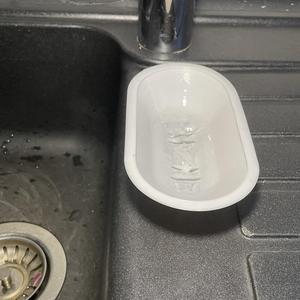 Clip-on Blanco sink overflow funnel