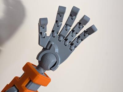 Articulated Hands for Dummy 13 (scale 500%)