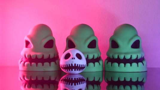 NIGHTMARE BEFORE CHRISTMAS CUP AND BALL GAME