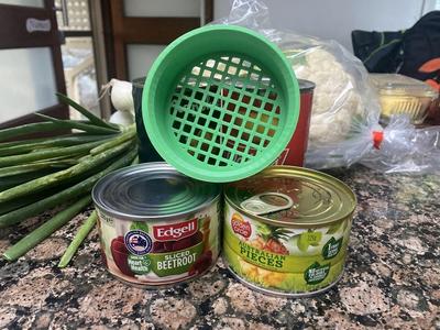 Can strainer utensil