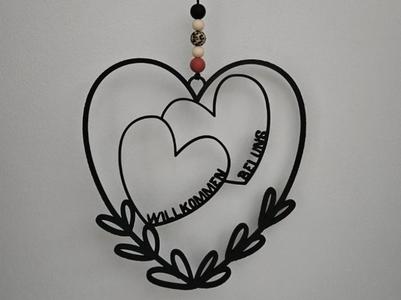 A warm welcome wreath