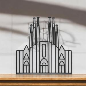 Sagrada Familia Line Art - Desktop Line Art