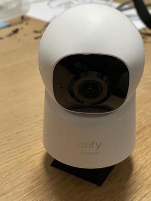 eufy indoor camera C210 tripod mount
