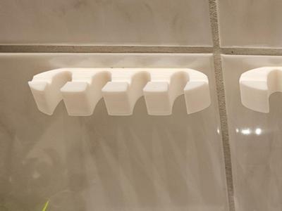 Minimalist family toothbrush holder
