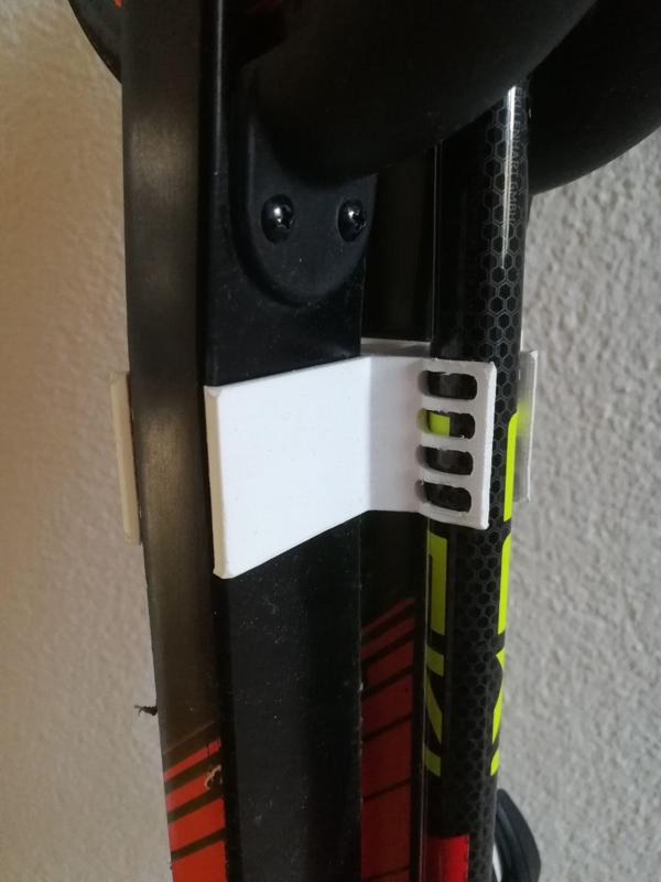Rollerski (Skiroller) and poles carry holder [OpenSCAD]