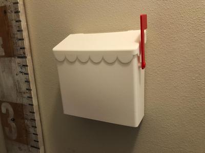 Wall-Mountable Mailbox