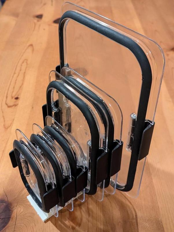 Rubbermaid Brilliance Lid Holder