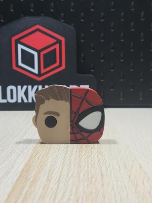 Blokkheadz Peter Parker / Spiderman - Magnet, Ornament and Regular Collectible