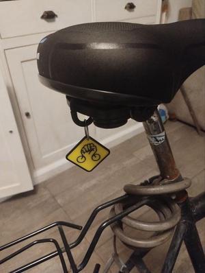 Cycling Sign Keychain