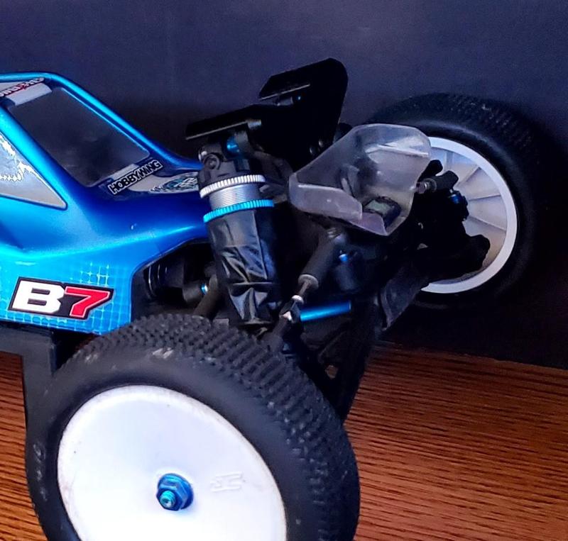 RC10B7 Front Tower Protector