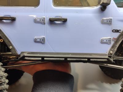 Rock sliders SCX10 iii Jeep Wrangler fully closed