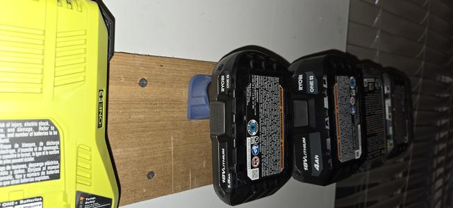 Ryobi 18v Battery Wall mount 