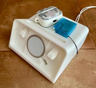 iPhone Dock compatible with Anker Magsafe (313)