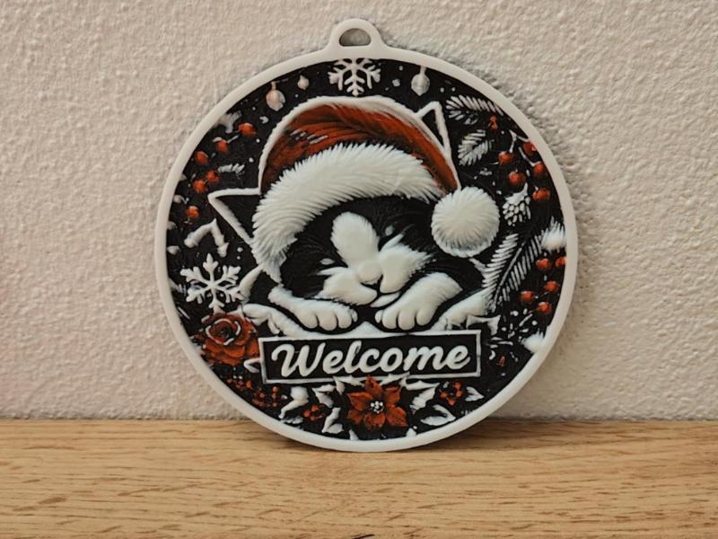 Christmas kitten decoration