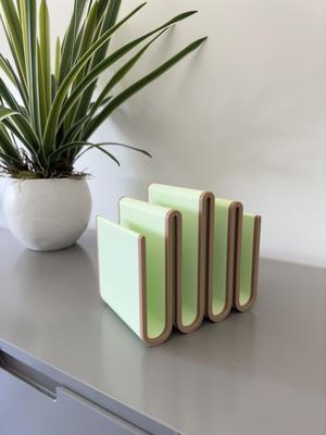 4 x Laptop / Tablet Rack