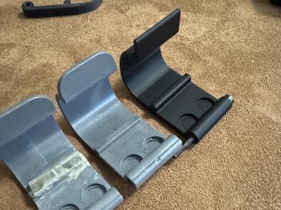 Emmaljunga NXT 90 / NXT 90F - Stroller Clip