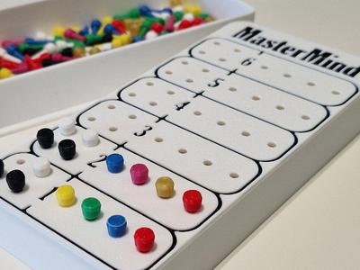MasterMind Brake the Code Mini Pocket Boardgame