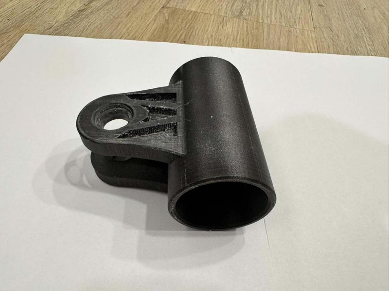 Banana rod umbrella part hinge