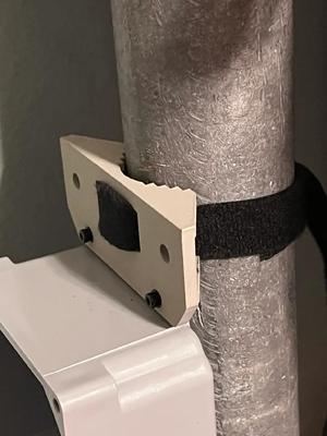Lead's Carlon Enclosure Bracket with Velcro Option   