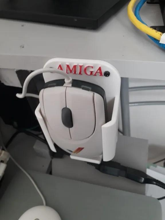 Commodore AMIGA mouse holder   