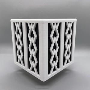 Spear Planter Box