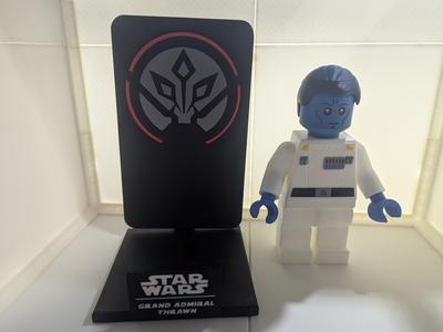 Grand Admiral Thrawn Multicolor Nameplate Set