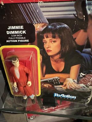 Action Figure Stand (in box)